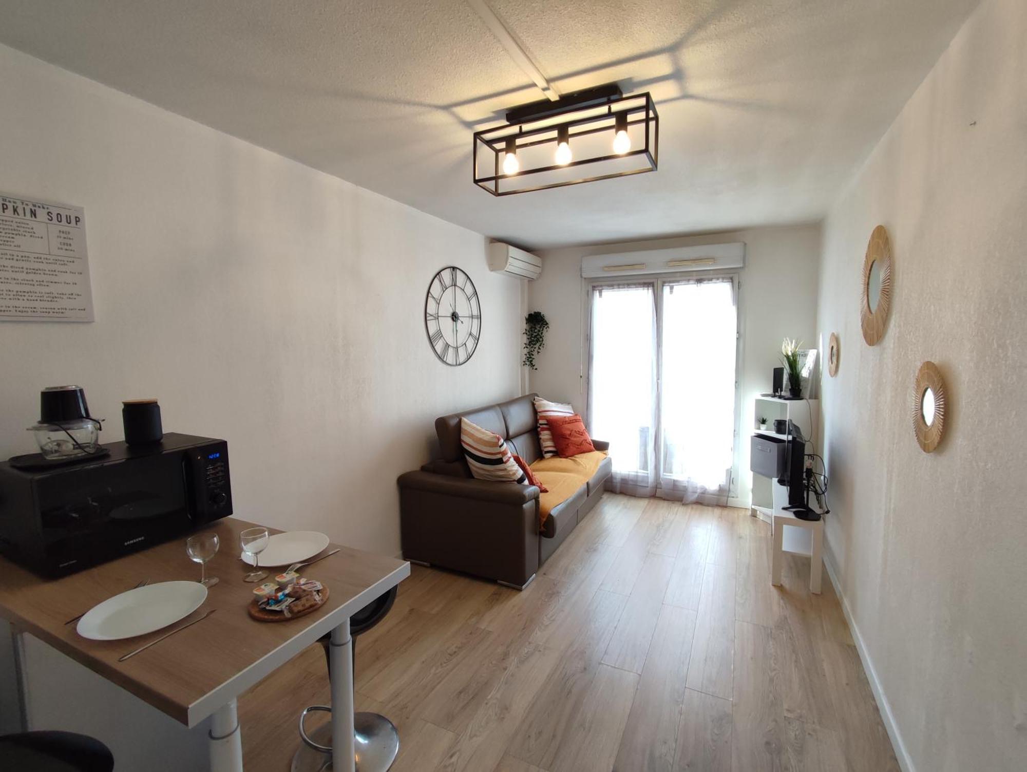 Appartement Climatise Tout Equipe A 6Min De La Gare St Charles Марсель Екстер'єр фото